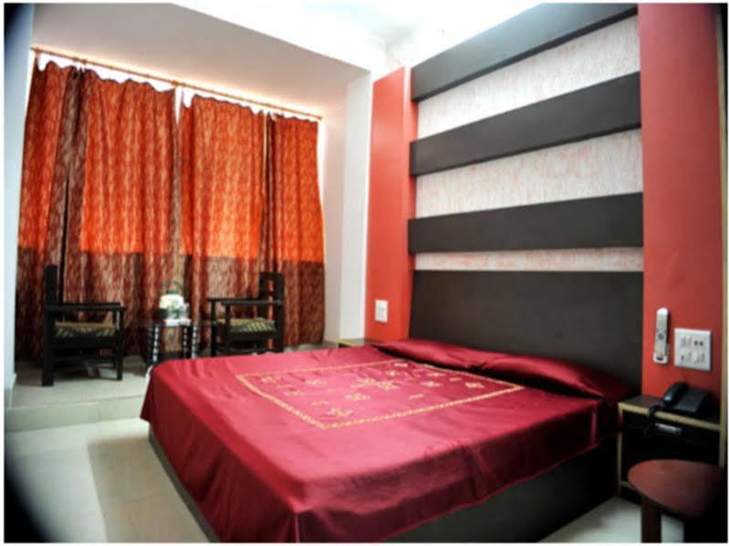 Hotel Gyan Haridwar Exterior photo