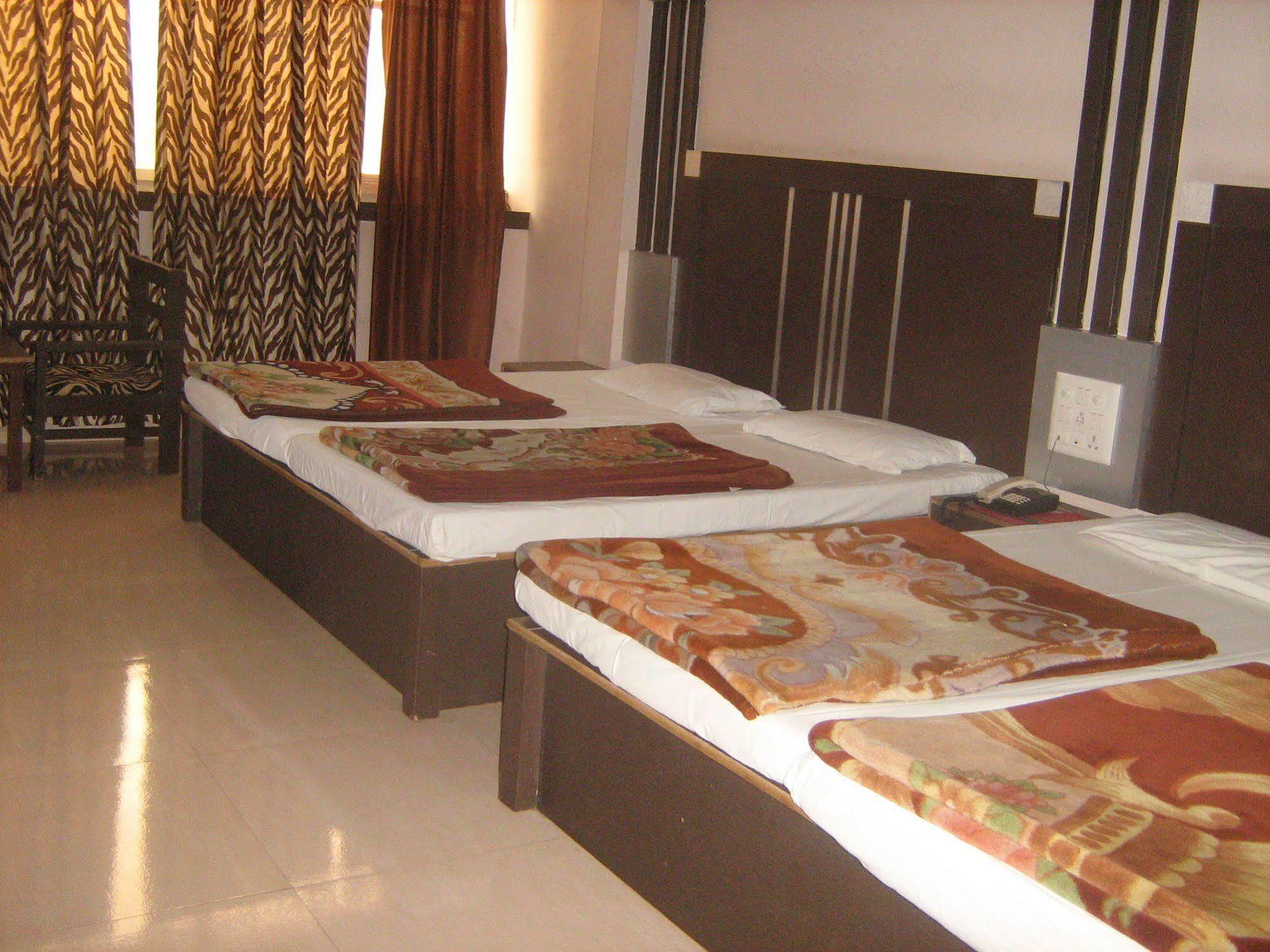 Hotel Gyan Haridwar Exterior photo